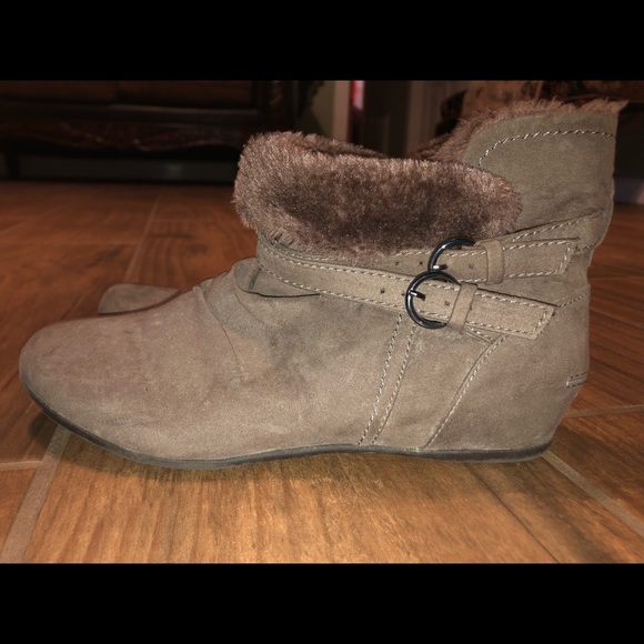 Booties - Picture 1 of 4